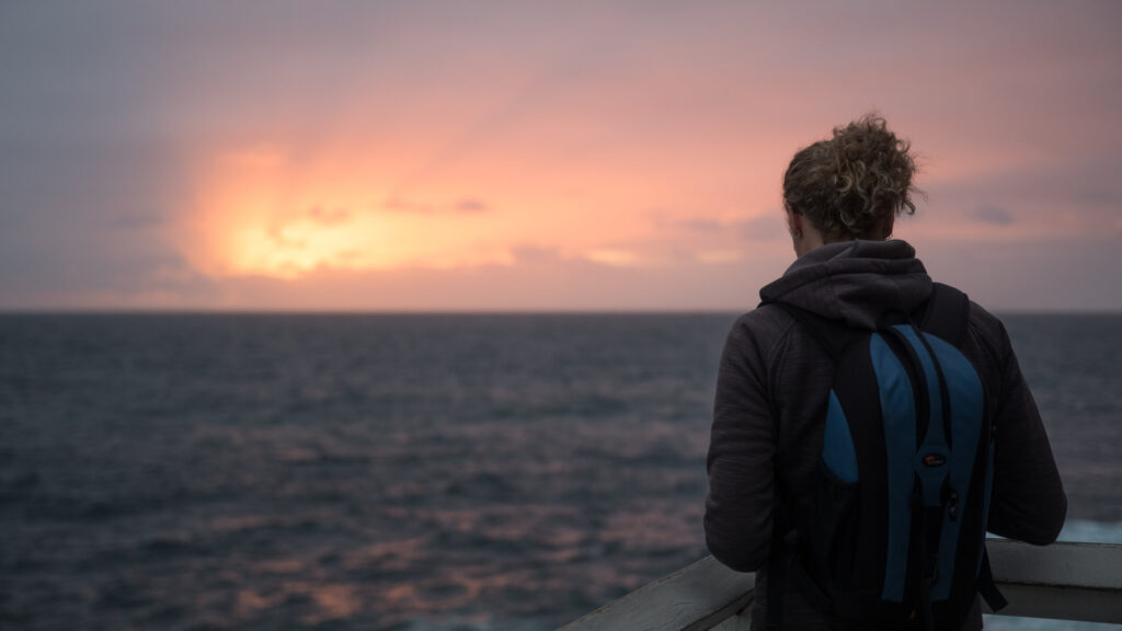 5 Things to Say (and Not to Say) to a Loved One with Depression